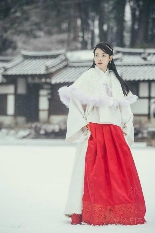 832afbead9e04320b09534bb6c125b40_1470726367647-768x851