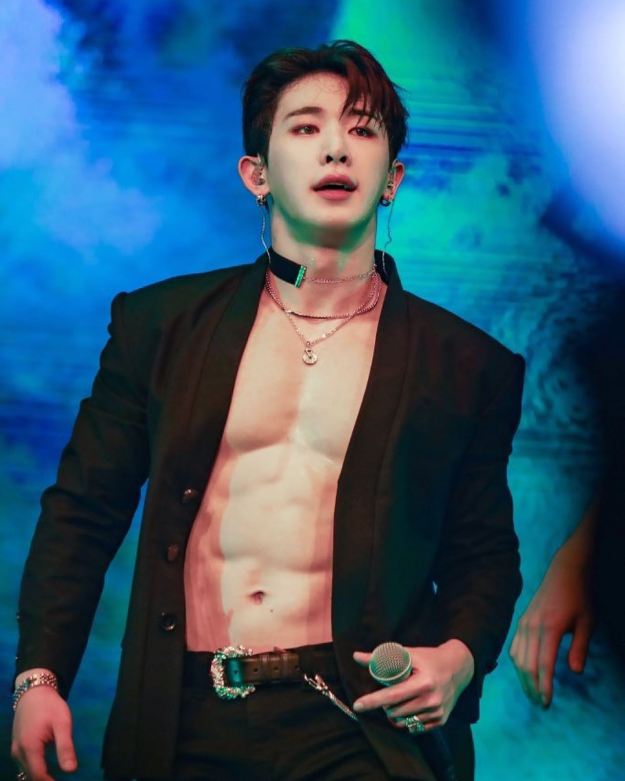 Imagini pentru wonho gorgeous