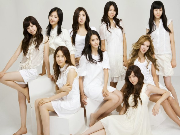 kpopFumE: SNSD/Girls' Generation - Into The New World, 소녀시대 ...