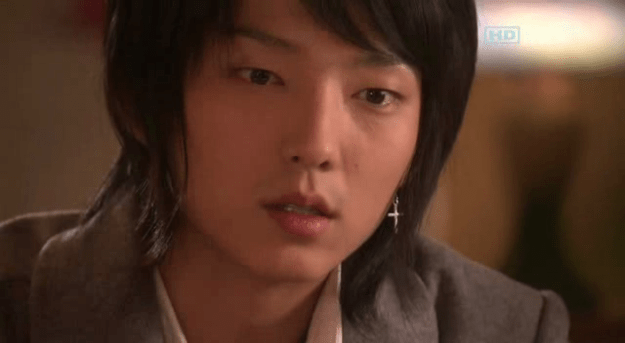 Lee Jun-ki and ... his Hair